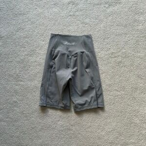 Alphalete Women's Amplify Shorts Size XS in Gray